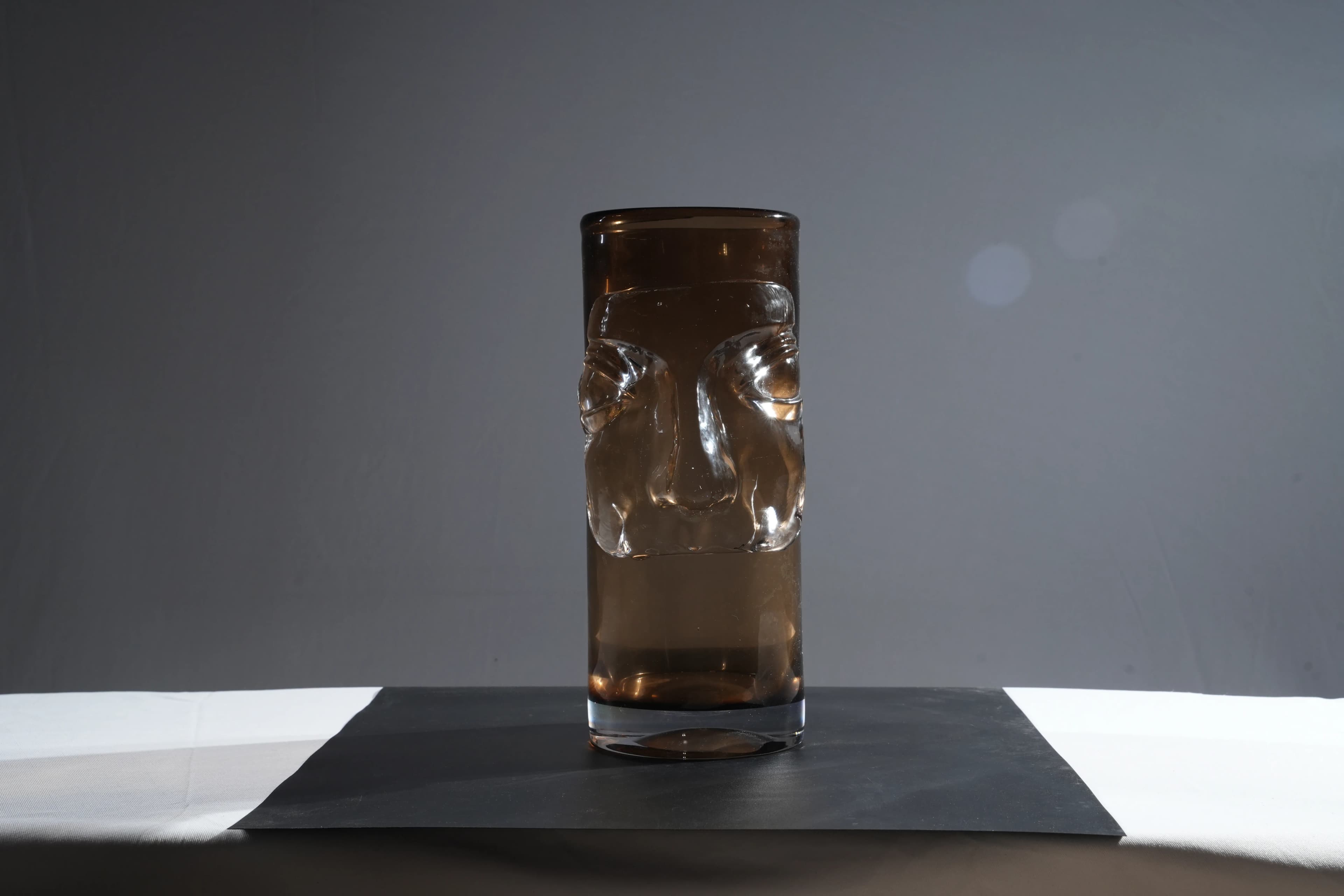 VAN-005-GLASS (SMALL)