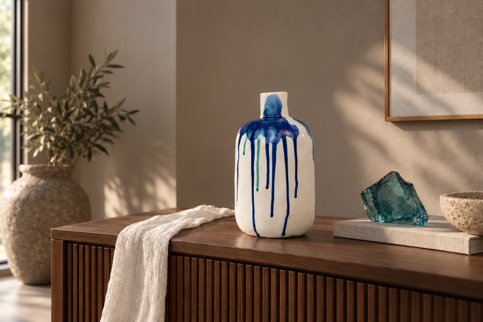 VAE-004-CERAMIC ARTIFACT